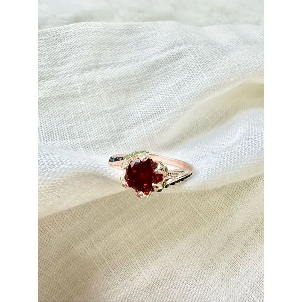 Red as the Rose cubic zirconia ring ￼